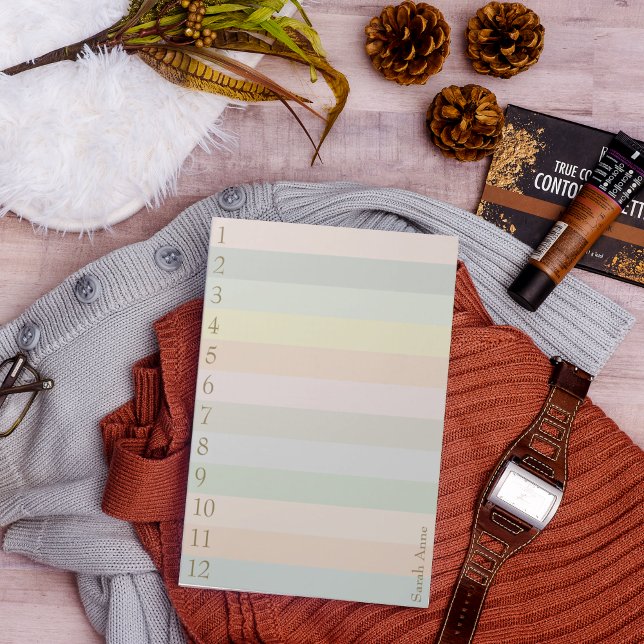 Pastellinien mit großen Goldzahlen Notizblock (Von Creator hochgeladen)