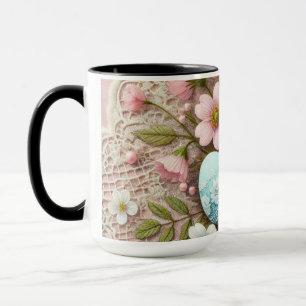 Pastellrosa Ostereier und -Blume Tasse
