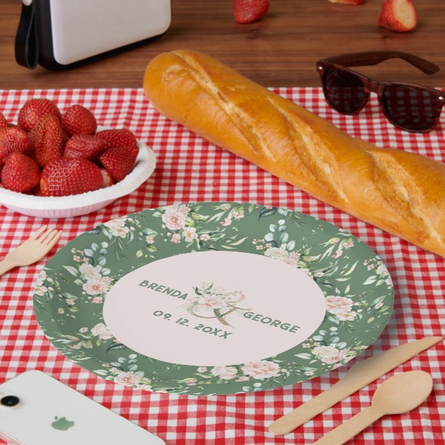 Pastellrosa Rosen Wasserfarbenmuster auf Grün Pappteller (Picknick)