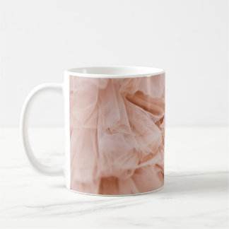 Pastellrosa Stoffe: Elegante Texturen. Kaffeetasse