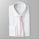 Pastellrosa Streifen Solid Color Summer Vacay Krawatte<br><div class="desc">Schöne,  helle Feder pastellfarben gestreift. Minimalistische,  moderne,  schicke und schicke pastellfarbene Ästhetik in zarter rosa Vollfarbe. Pastellrosa Wohngestaltung,  pastellrosa,  ästhetische Einrichtung,  pastellrosa Küche,  pastellrosa Farbe. Pastel lila Frühlingshals Krawatte. Klassische Vintage Retro Pastellfarben in Rosa und Weiß Streifen Muster,  trendige Sommersonnenvibes Design.</div>