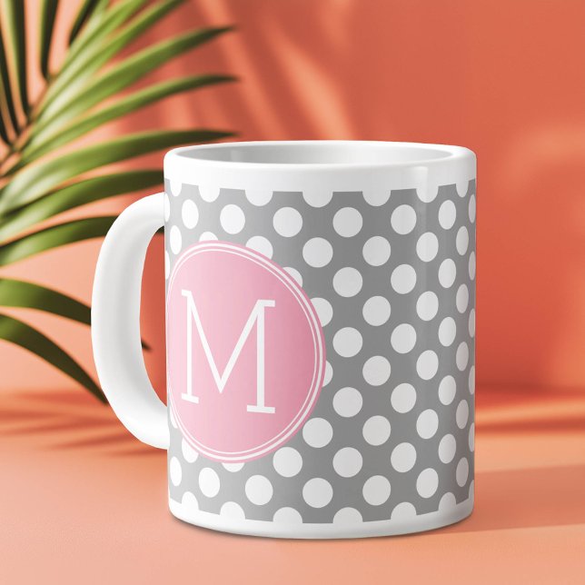Pastellrosa und graue Polka-Punkte mit benutzerdef Jumbo-Tasse (Custom Monogram Mug)