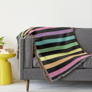 Pastellrost und Schwarzes Streifen Decke