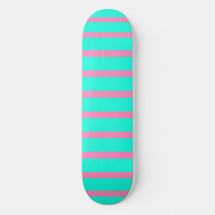 Pastelltürkis, blau-grün und rosa Streifen Skateboard