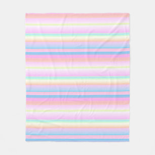 Pastellweiche Farbe, kreativ gestreift Fleecedecke