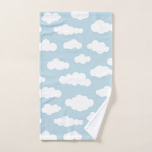 Pastellwolken Ästhetisches Baby Blau und Weiß Handtuch