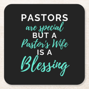 Pastors Are Special But A Pastor’s Wife Rechteckiger Pappuntersetzer