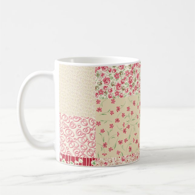 Patchwork Blumen: Handgezeichnete Ornamente. Kaffeetasse (Links)