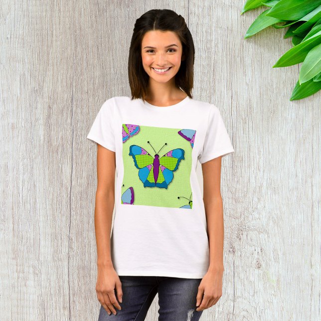 Patchwork Butterfly Pattern on Green T-Shirt (Von Creator hochgeladen)