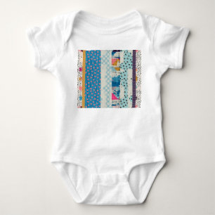 Patchwork-Fliesen Nahtloses Muster Baby Strampler