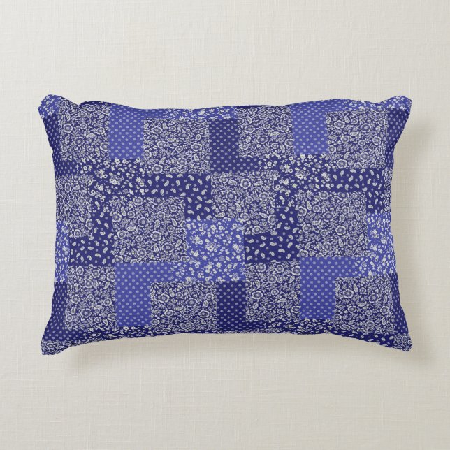 Patchwork Muster Chintz Shades of Blue Polka Dot Dekokissen (Vorderseite)