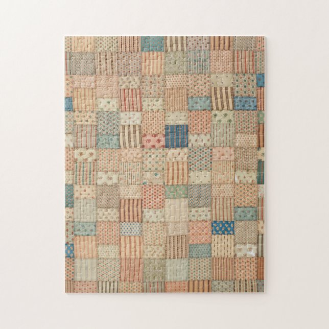 Patchwork-Quilt in gedämpften Farben (Vertikal)