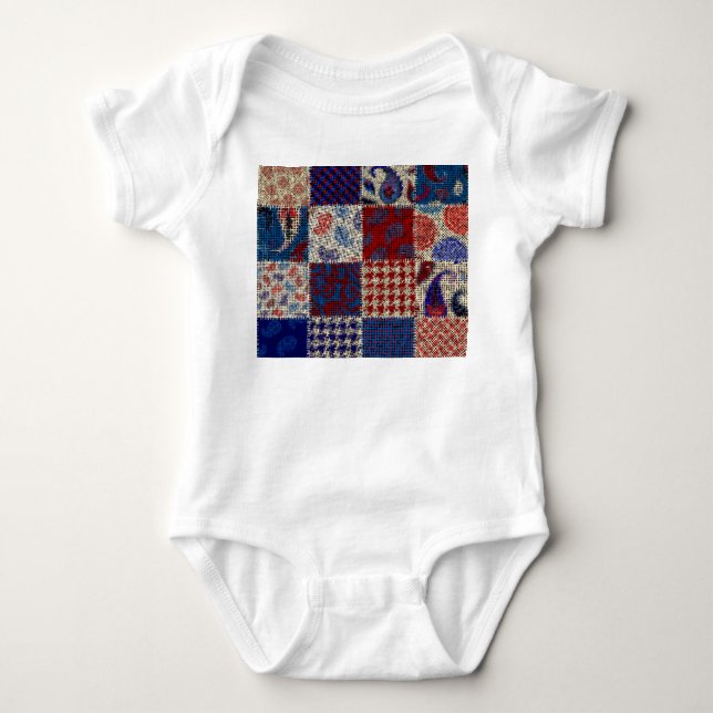Patchwork-Rauleinwand, Imitationsmuster. Baby Strampler (Vorderseite)