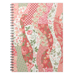 Patchwork-Rose: nahtloses Musterdesign. Notizblock