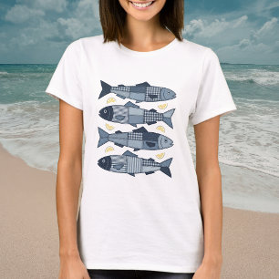 Patchwork-Stil-Sardinen Küstenstrand-Thema T-Shirt