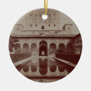 Patio de Los Arrayanes, Alhambra, c.1875-80 (Sepia Keramikornament