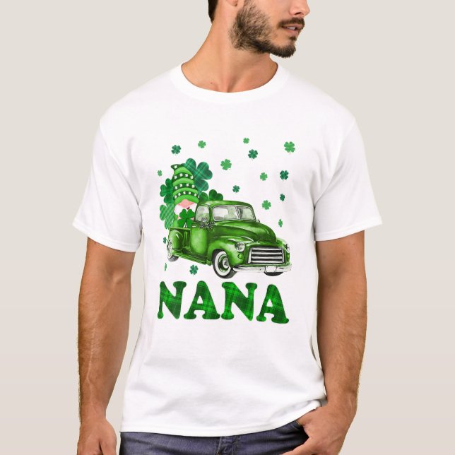 Patricks Day Gnome Nana Kariert T-Shirt (Vorderseite)