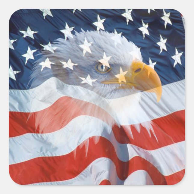 Patriotic Bald Eagle auf der amerikanischen Flagge Quadratischer Aufkleber (Vorderseite)