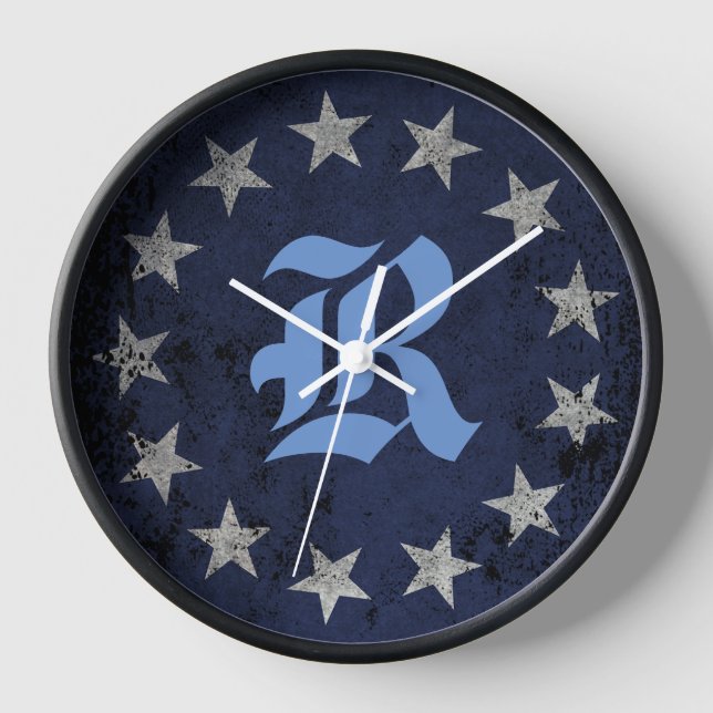 Patriotic Custom Monogram Betsy Ross American Flag Uhr (Vorderseite)