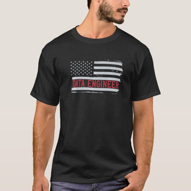 Patriotic Data Engineer USA Flag Scientist Informa T-Shirt (Vorderseite)
