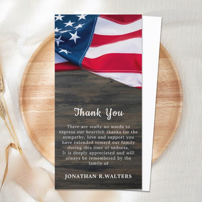 Patriotic Flag Memorial Veteran Military Funeral Dankeskarte (Von Creator hochgeladen)