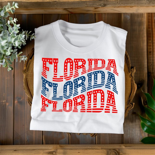 Patriotic Florida Red and Blue Boho T - Shirt (Von Creator hochgeladen)