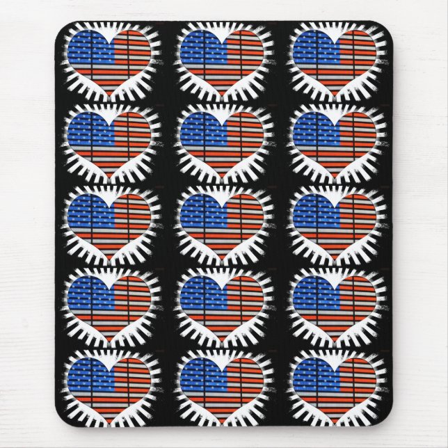 Patriotic Heart American Flag Mousepad (Vorne)