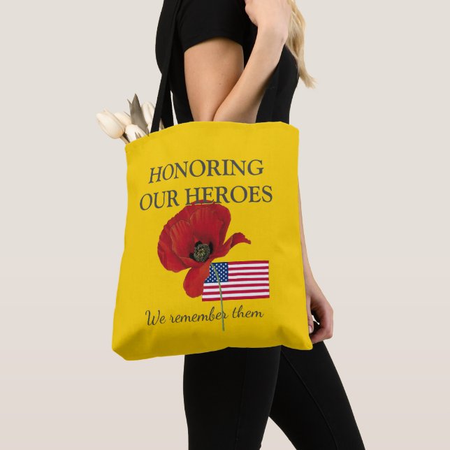 Patriotic HONORING HEROES | Veteranen | Flagge der Tasche (Von Nahem)