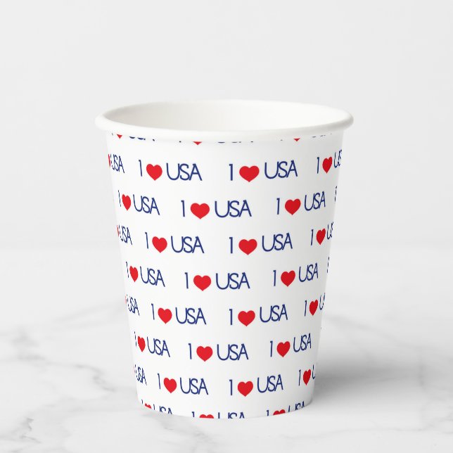 PATRIOTIC RED WHITE BLUE I LIEBE USA PATTERS PAPPBECHER (Vorderseite)