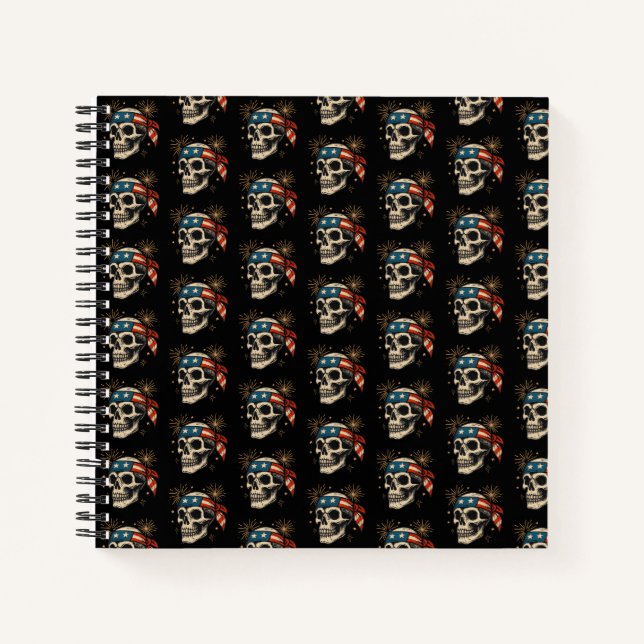 Patriotic Skull & Fireworks Notizbuch (Vorderseite)