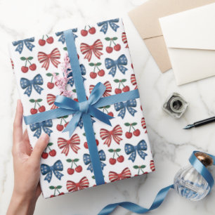 Patriotische Bögen und Kirschen Nahtloses Muster Geschenkpapier