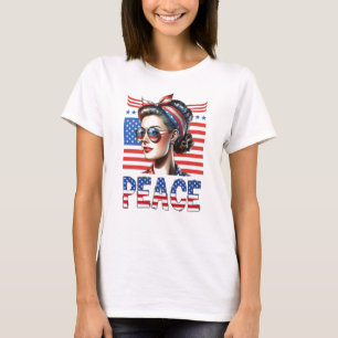 Patriotische Button-Up-Frau im Retro-Retro 4. Juli T-Shirt