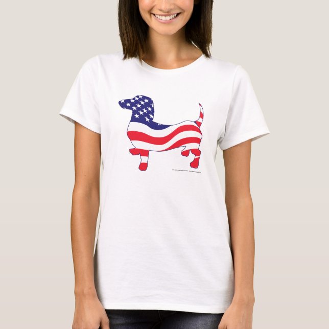 Patriotische Dackel in rotem weißem und blau T-Shirt (Vorderseite)