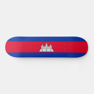 Patriotische Flagge Kambodschas Skateboard