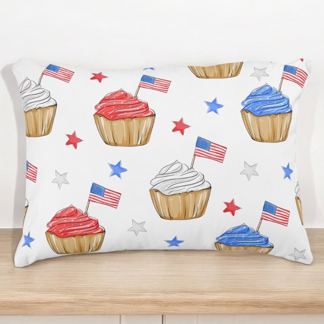 Patriotische Flagge Star Cupcake Red White Blue Dekokissen (Von Creator hochgeladen)