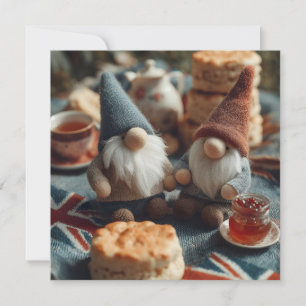 Patriotische Gnomes genießen Britischen Nachmittag Feiertagskarte