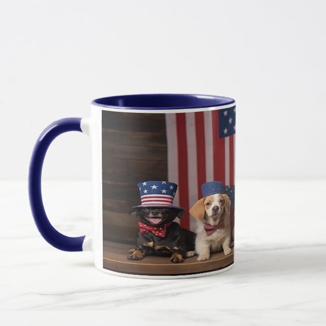 Patriotische Hunde 4. Juli Tasse (Links)