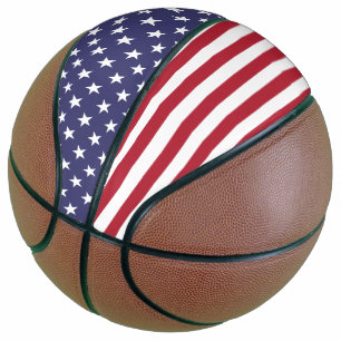 Patriotische Rot-Weiß-Blau-Flagge mit Sternen und  Basketball