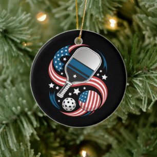 Patriotische Sterne Streifen USA-Flagge Pickleball Keramik Ornament