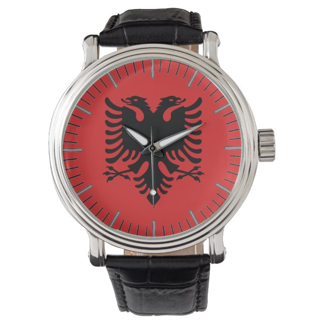 Patriotische Uhr mit Flagge Albaniens (Vorderseite)
