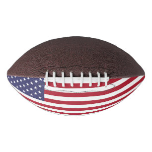 Patriotischer amerikanischer Fußball mit Flagge Football
