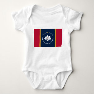 Patriotischer Babybodyanzug mit Fahne von Mississi Baby Strampler