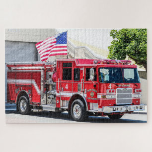 Patriotischer Feuerwehrenwagen USA-Flagge San Dieg