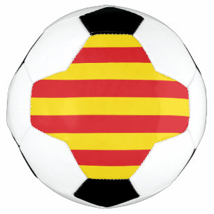 Patriotischer Fußballball mit Flagge Kataloniens Fußball