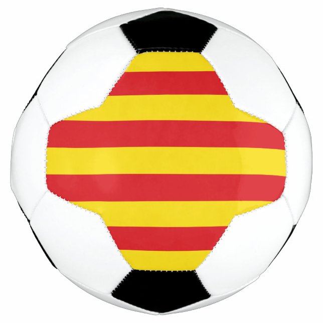 Patriotischer Fußballball mit Flagge Kataloniens Fußball (Vorderseite)