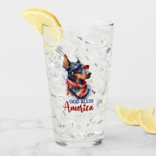 Patriotischer Hund - Dobermann Glas