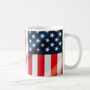 Patriotischer Stars & Stripes-Klassiker-Mug – USA Kaffeetasse