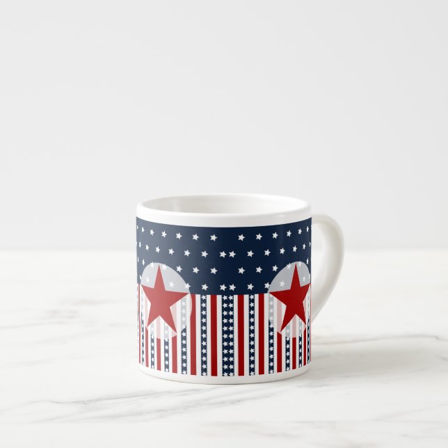 Patriotischer US Flagge-amerikanische Espressotasse (Vorderseite Rechts)