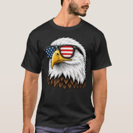 Patriotischer Weißkopfseeadler mit amerikanischer  T-Shirt