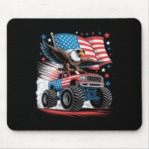 Patriotischer Weißkopfseeadler-Monstertruck Rot We Mousepad